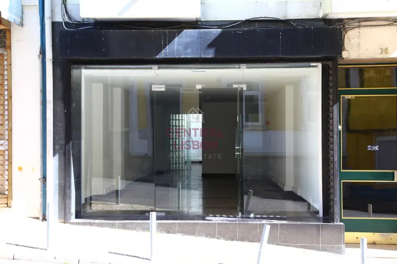 Cobertura T3 com terraço privativo e vista 360° de Lisboa no Príncipe Real
