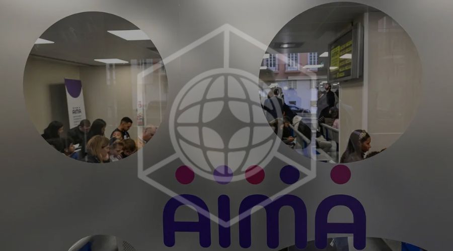 AIMA office queue — Portugal immigration appointment backlog